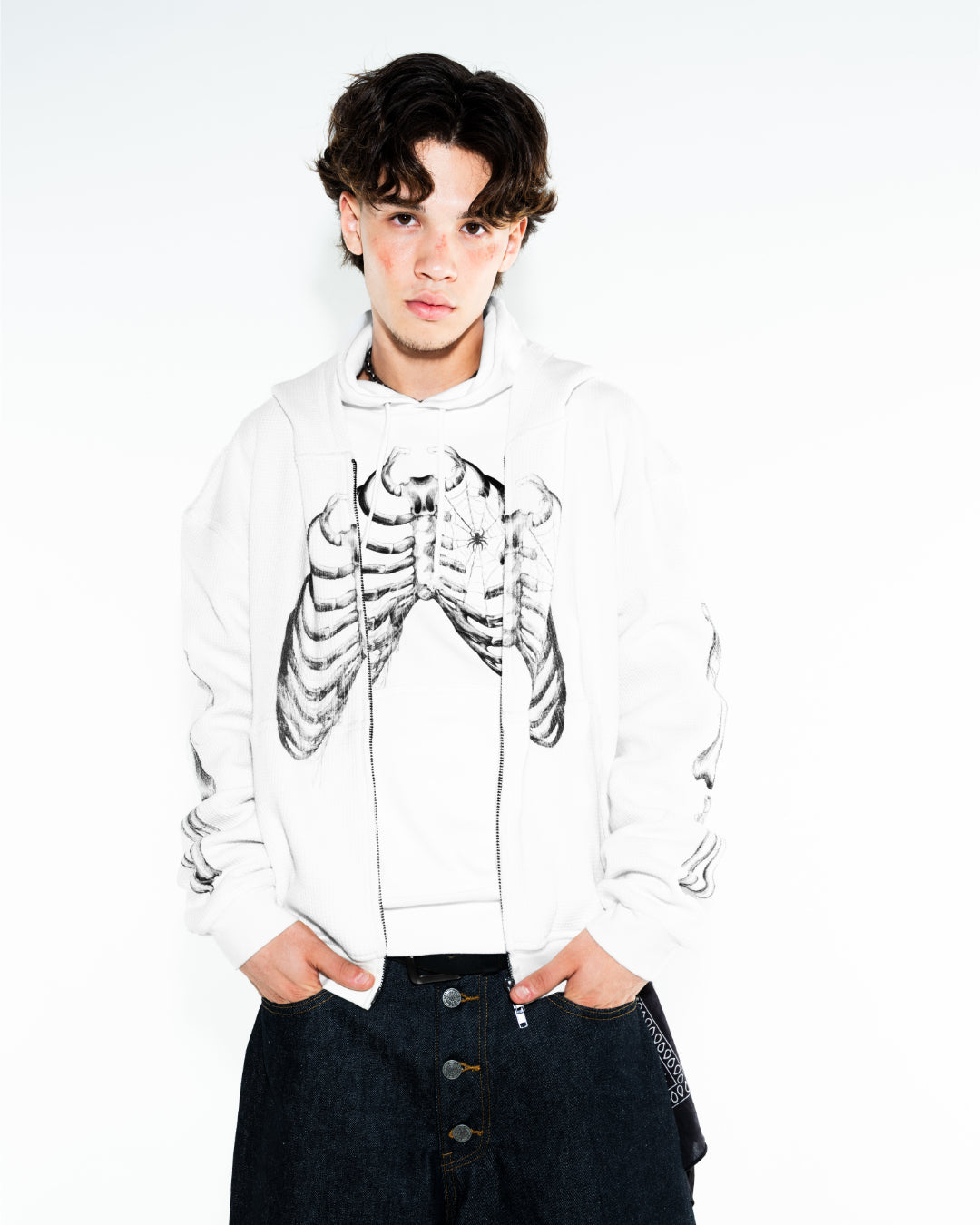 BONE THERMAL ZIP-UP HOODIE – WHITE