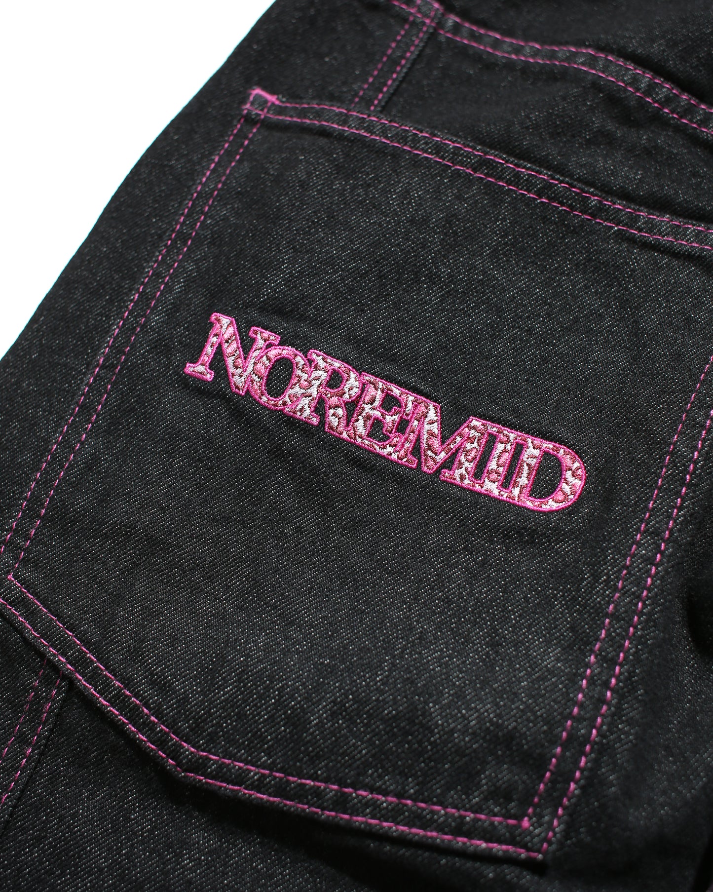 GIRL RIGID DENIM – BLACK × PINK