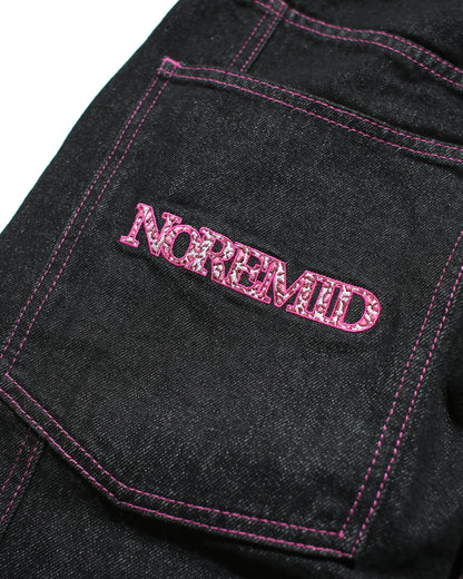 GIRL RIGID DENIM – BLACK × PINK