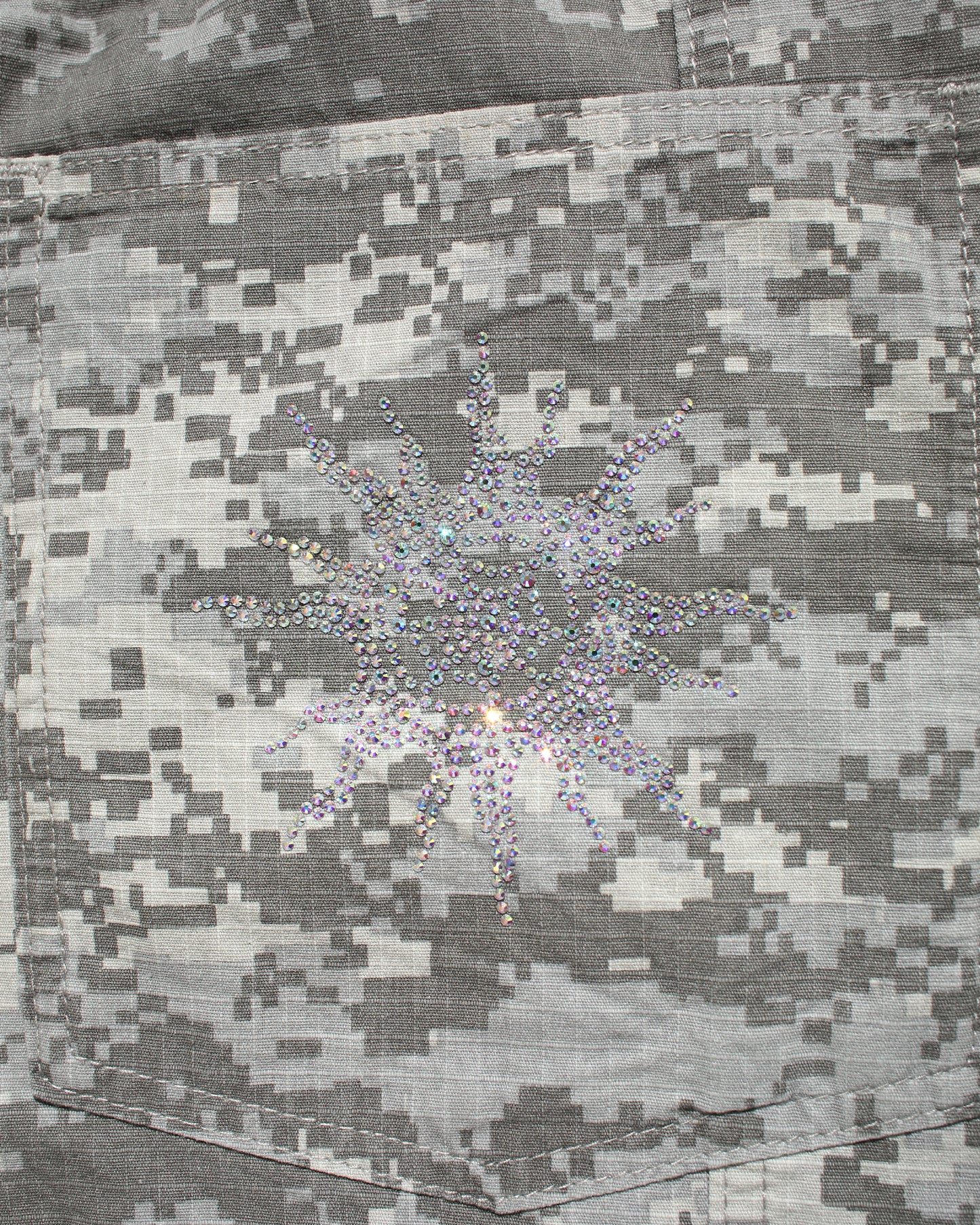 TACTICAL BAGGY PANTS – DIGITAL CAMO