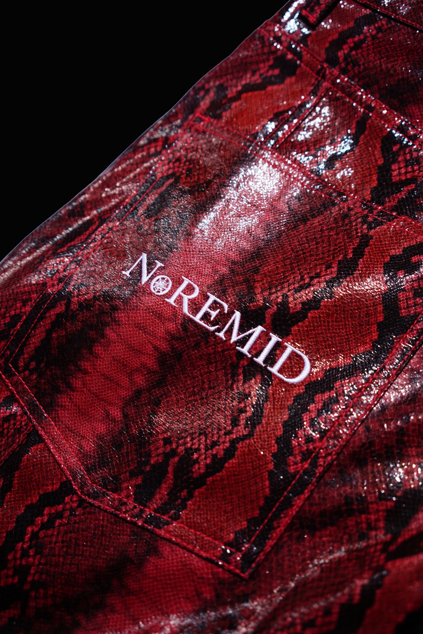 SYNTHETIC LEATHER JORTS - RED
