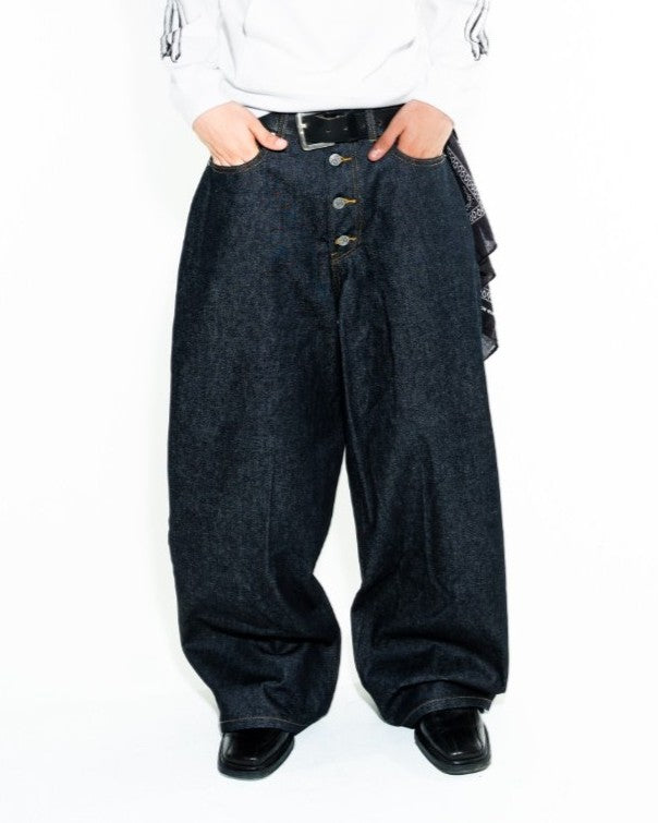 BTN FLY RIGID DENIM WIDE PANTS - INDIGO